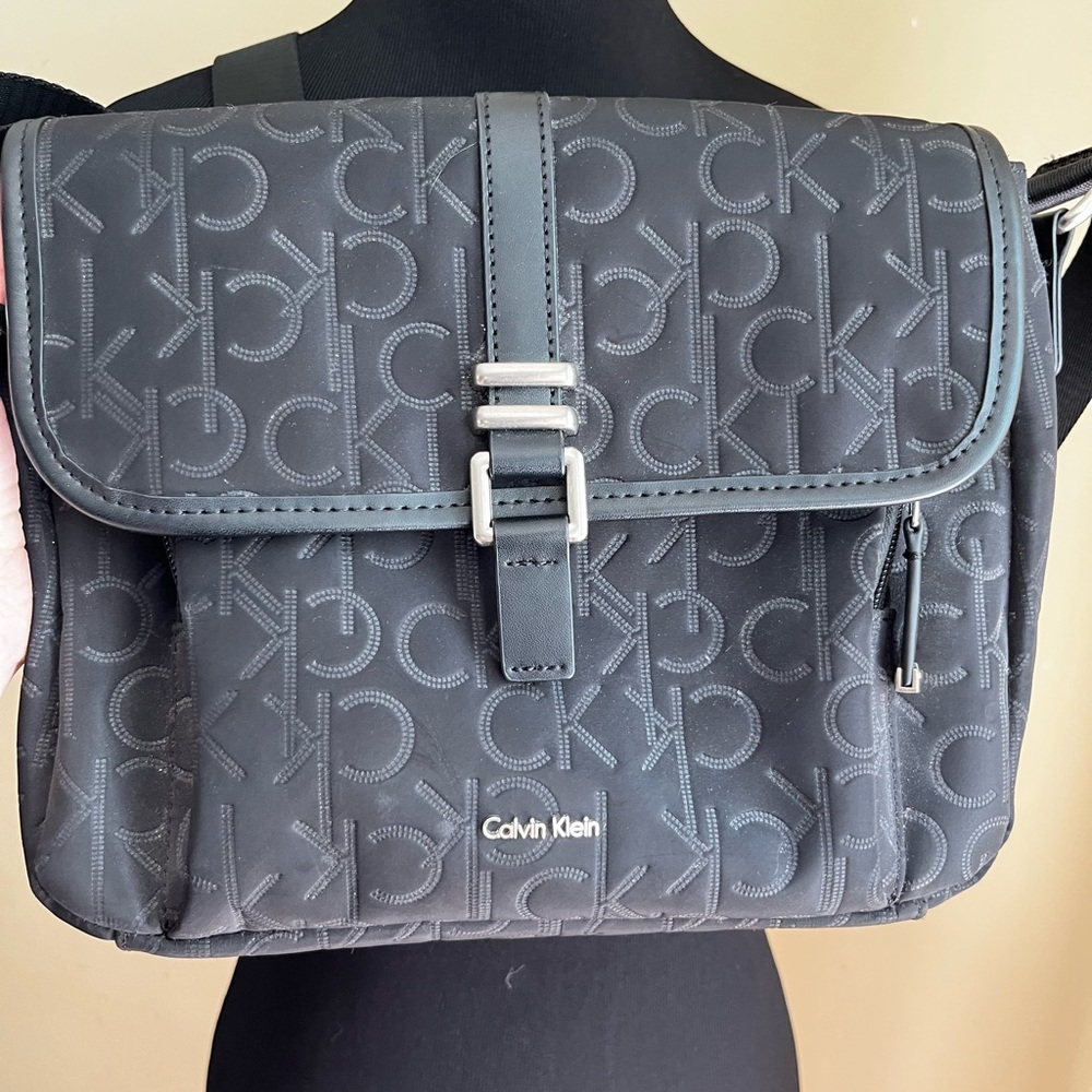 Calvin Klein Cross Body